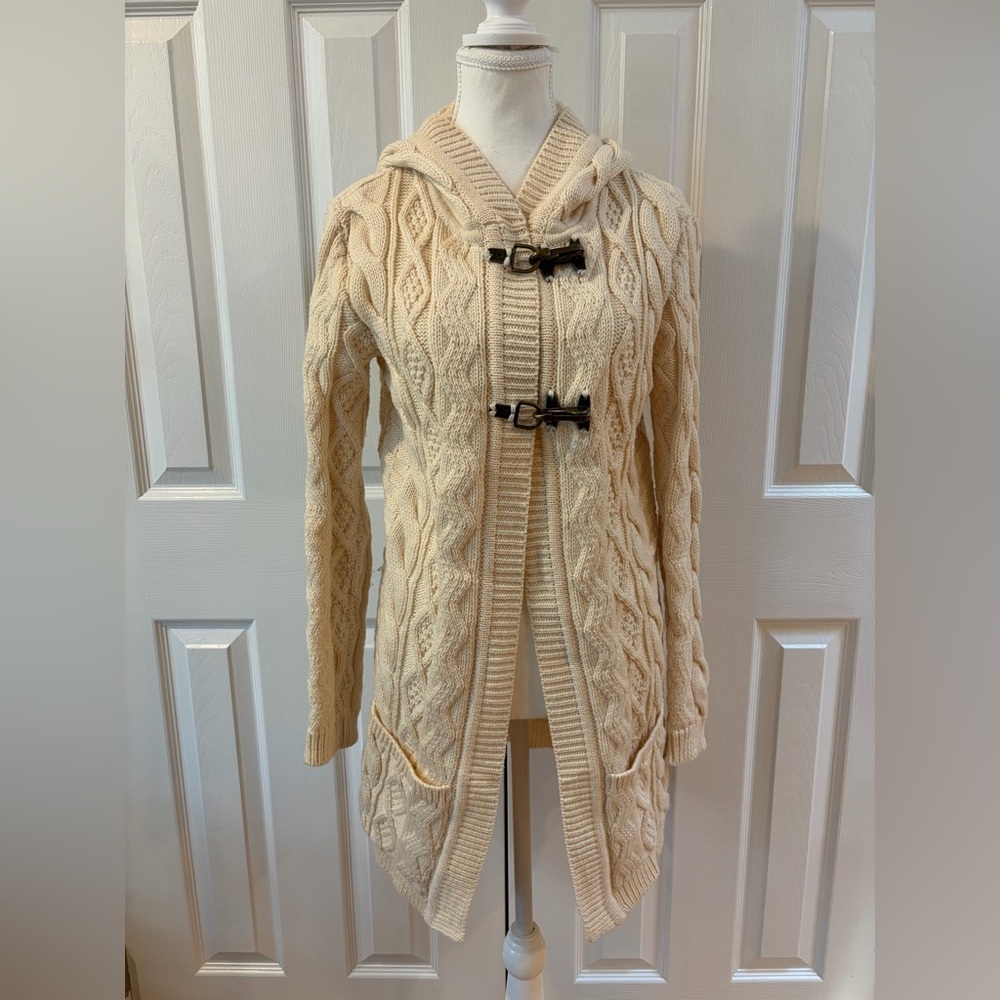 Blarney Aran Originals Cream Cable Knit Wool Hooded Toggle Cardigan Size S